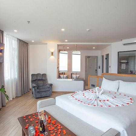 Pama Boutique Hotel & Bistro Дананг Экстерьер фото